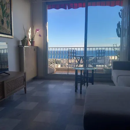 Lumineux Balcon Vue